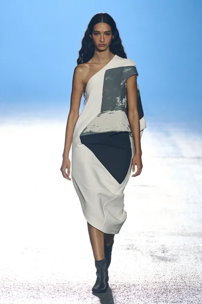 Look 6